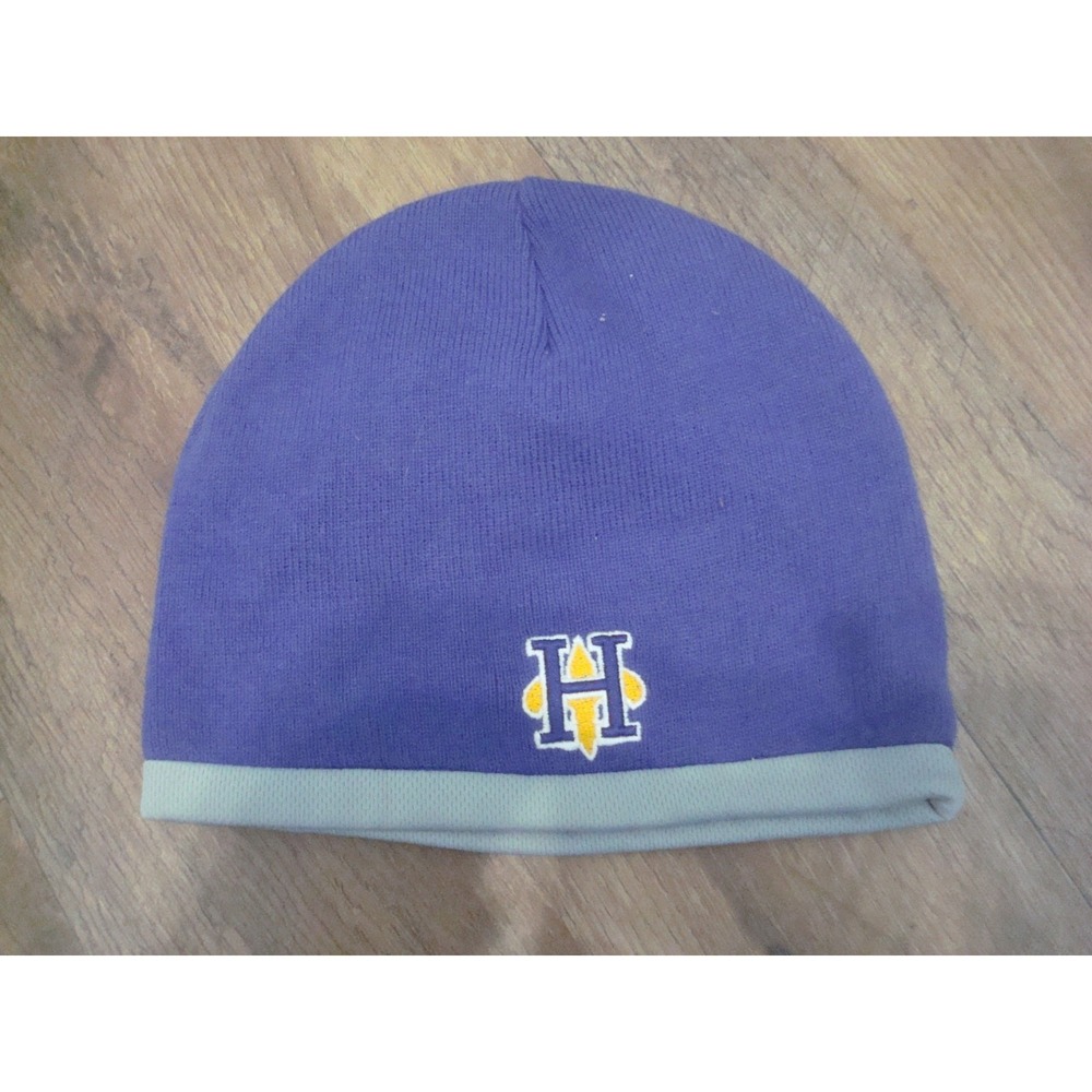 HOLY COLLEGE BEANIE KNIT TOBOGGAN HAT CAP VINTAGE DEADSTOCK 04